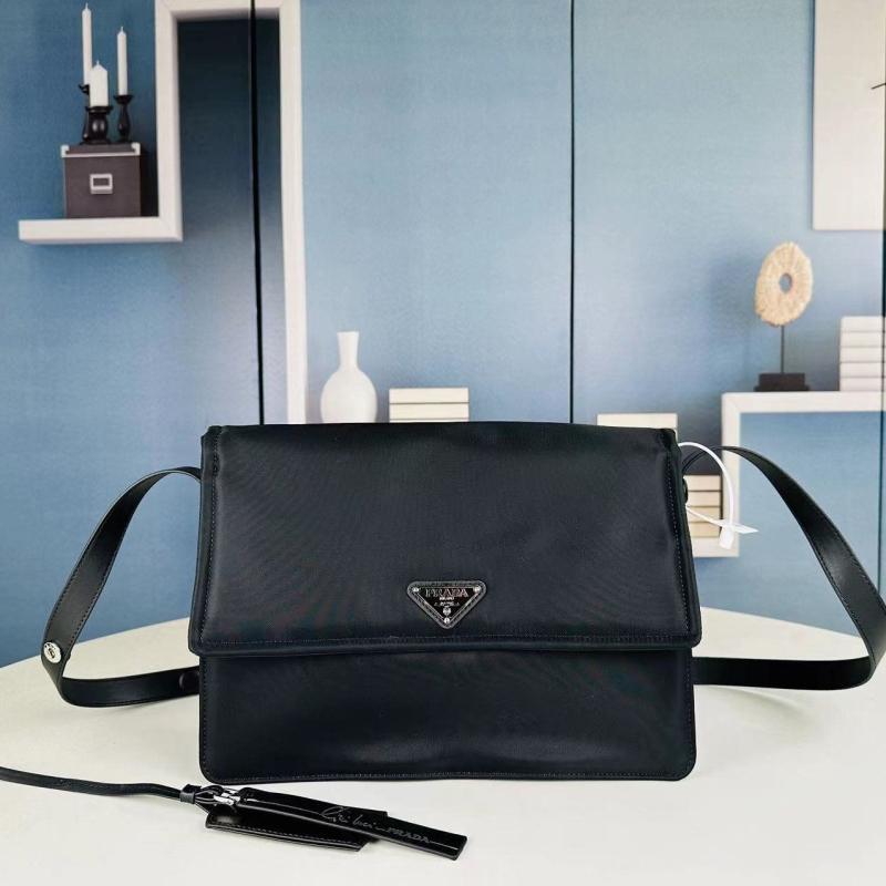 Pra*a satchel bags
